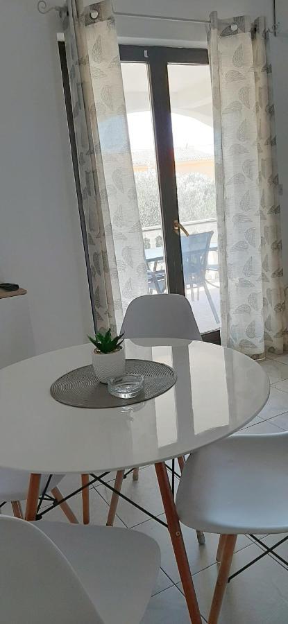 Studio Stela Povljana Esterno foto
